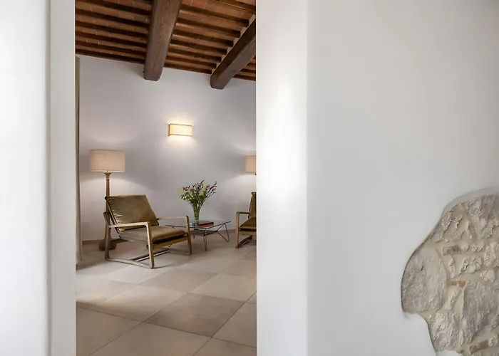 Arnolfo 埃尔萨谷口村