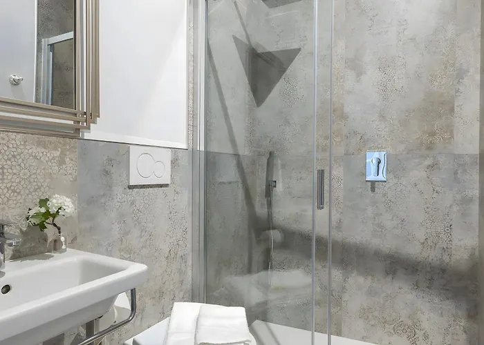 Arnolfo 埃尔萨谷口村