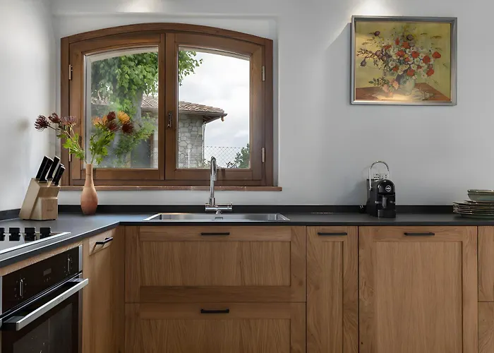 Arnolfo * 埃尔萨谷口村