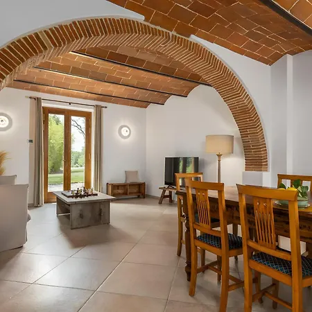 Arnolfo Villa Colle Val D'Elsa